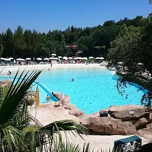 Les Restanques Coquelicot Vue Grimaud
