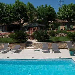 Bed & Breakfast Bastide De L'avelan, Grimaud
